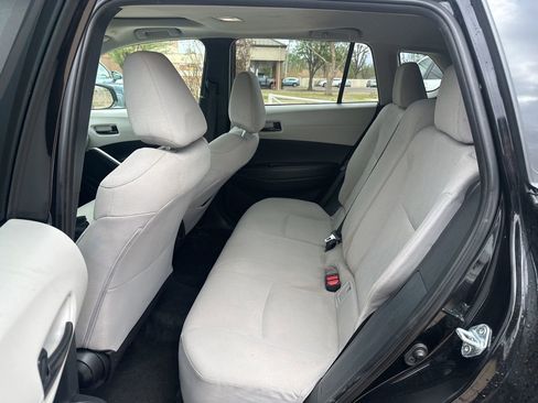 Used 2025 Toyota Corolla Cross LE w/ Moonroof Package FWD image 15