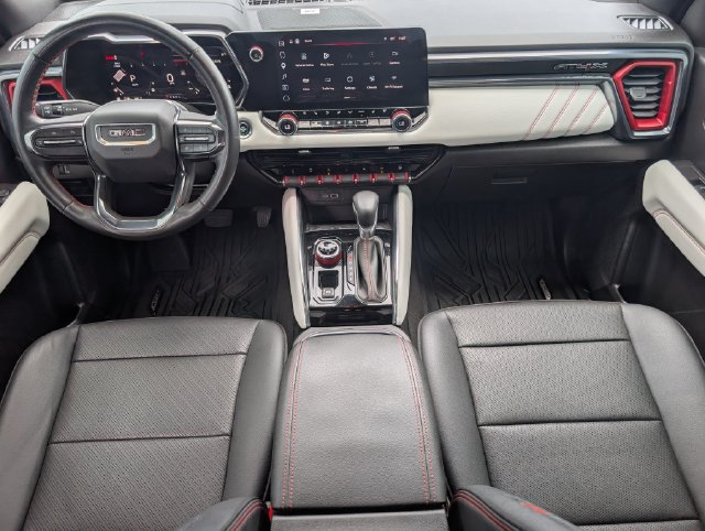 Used 2024 GMC Canyon AT4X AWD/4WD image 7