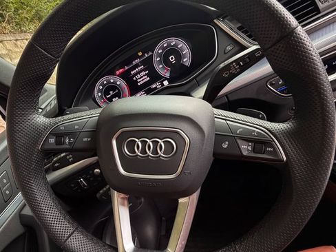Used 2025 Audi Q5 Prestige w/ Prestige Package AWD/4WD image 23