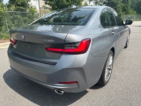 Used 2023 BMW 330i Sedan w/ Premium Package RWD image 13
