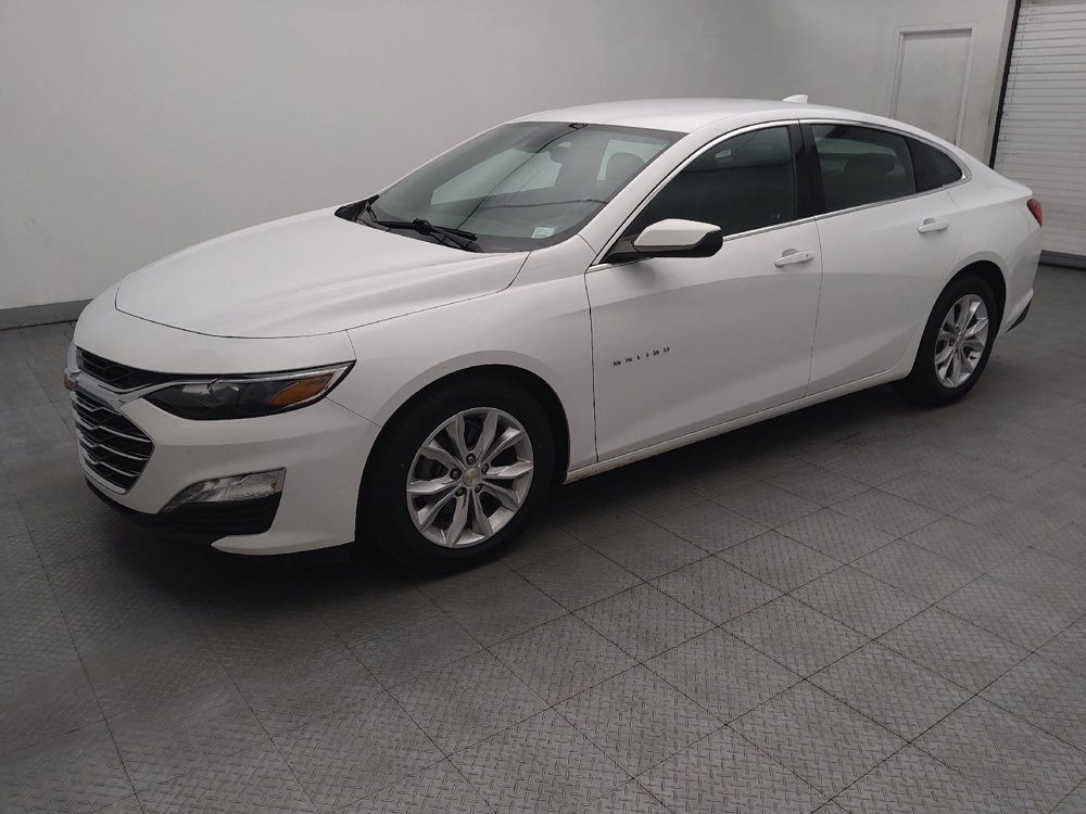 Used 2023 Chevrolet Malibu LT FWD image 2