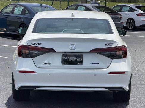 New 2026 Honda Civic Sport Touring image 4