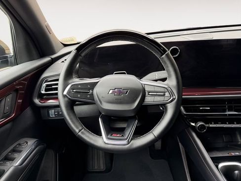Certified 2026 Chevrolet Traverse Z71 w/ Enhanced Driving Package AWD/4WD image 12