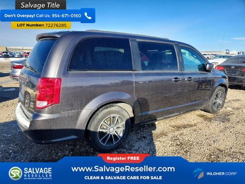 Used 2018 Dodge Grand Caravan GT image 4