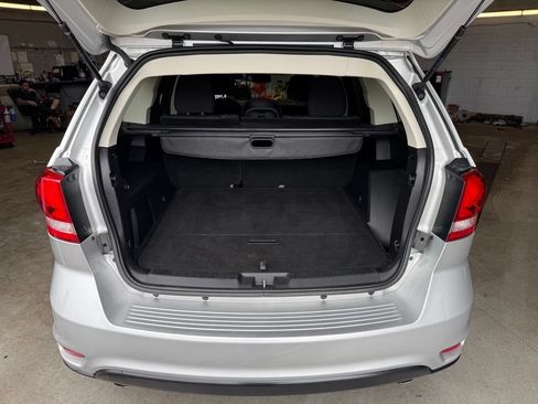 Used 2013 Dodge Journey SXT w/ Popular Equipment Group AWD/4WD image 26
