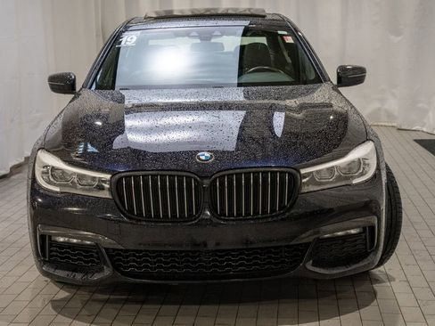 Used 2019 BMW 740i w/ M Sport Package image 2