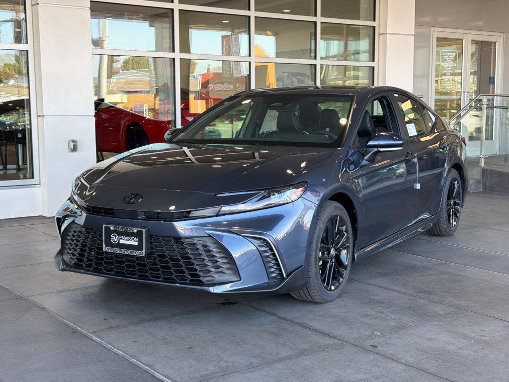 New 2026 Toyota Camry SE FWD image 2