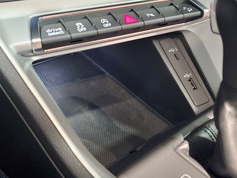 Used 2021 Audi Q3 2.0T Premium w/ Convenience Package image 32