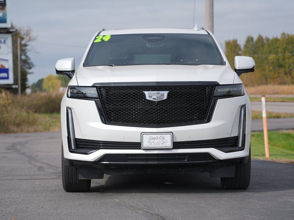 Used 2024 Cadillac Escalade ESV Sport w/ LPO, ONYX Package AWD/4WD image 8