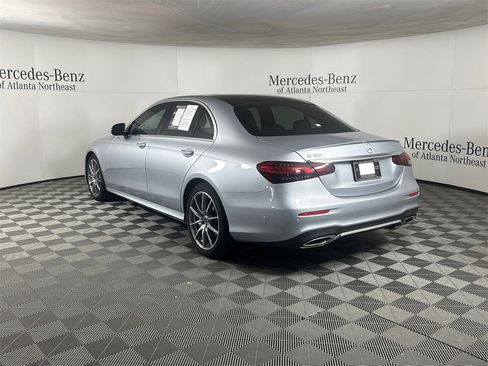 Certified 2022 Mercedes-Benz E 350 Sedan image 5