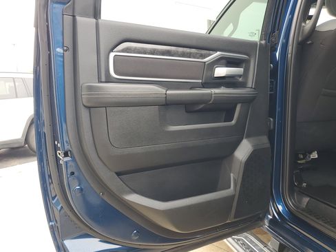 Used 2024 RAM 2500 Big Horn w/ Bed Utility Group image 20