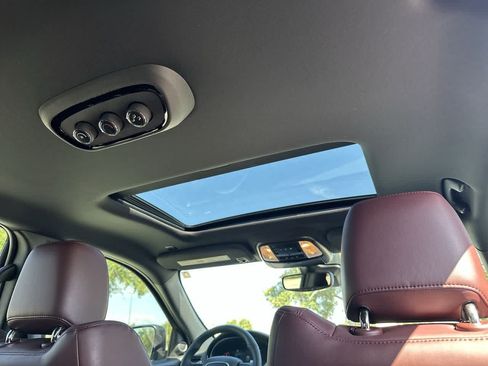 Certified 2025 Dodge Durango R/T AWD/4WD image 21