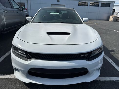 Used 2018 Dodge Charger R/T image 5