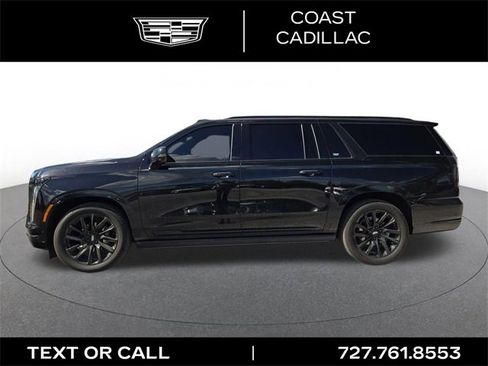 Used 2025 Cadillac Escalade ESV Premium Luxury w/ Touring Package image 3