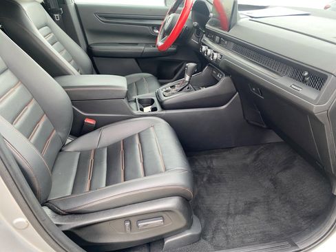 Used 2025 Honda CR-V Sport-L image 32