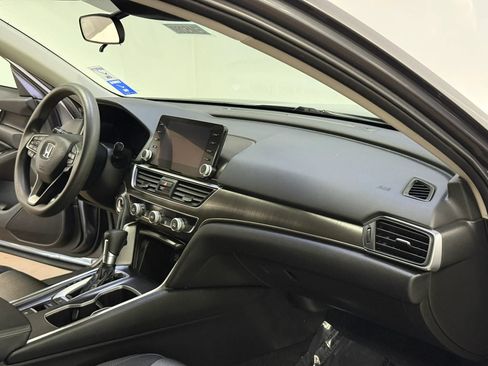 Used 2021 Honda Accord LX image 12