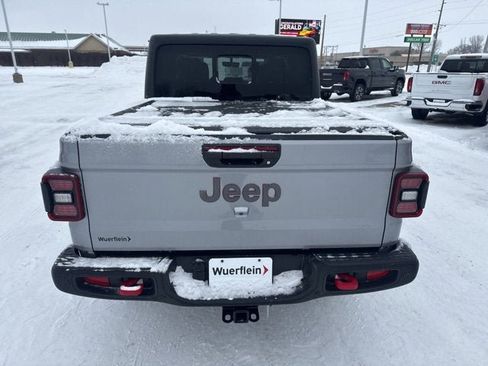 Used 2020 Jeep Gladiator Rubicon image 4