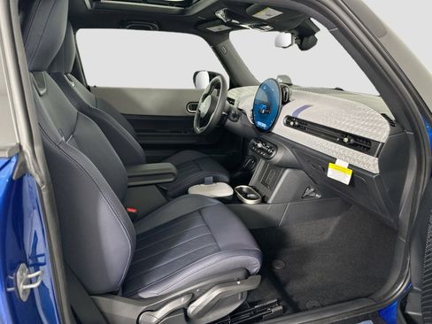 Certified 2025 MINI Cooper S FWD image 26