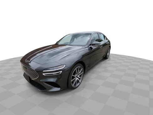 Used 2025 Genesis G70 2.5T AWD/4WD image 6