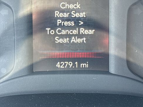 Used 2024 RAM 3500 SLT w/ Quick Order Package 2YG SLT image 6