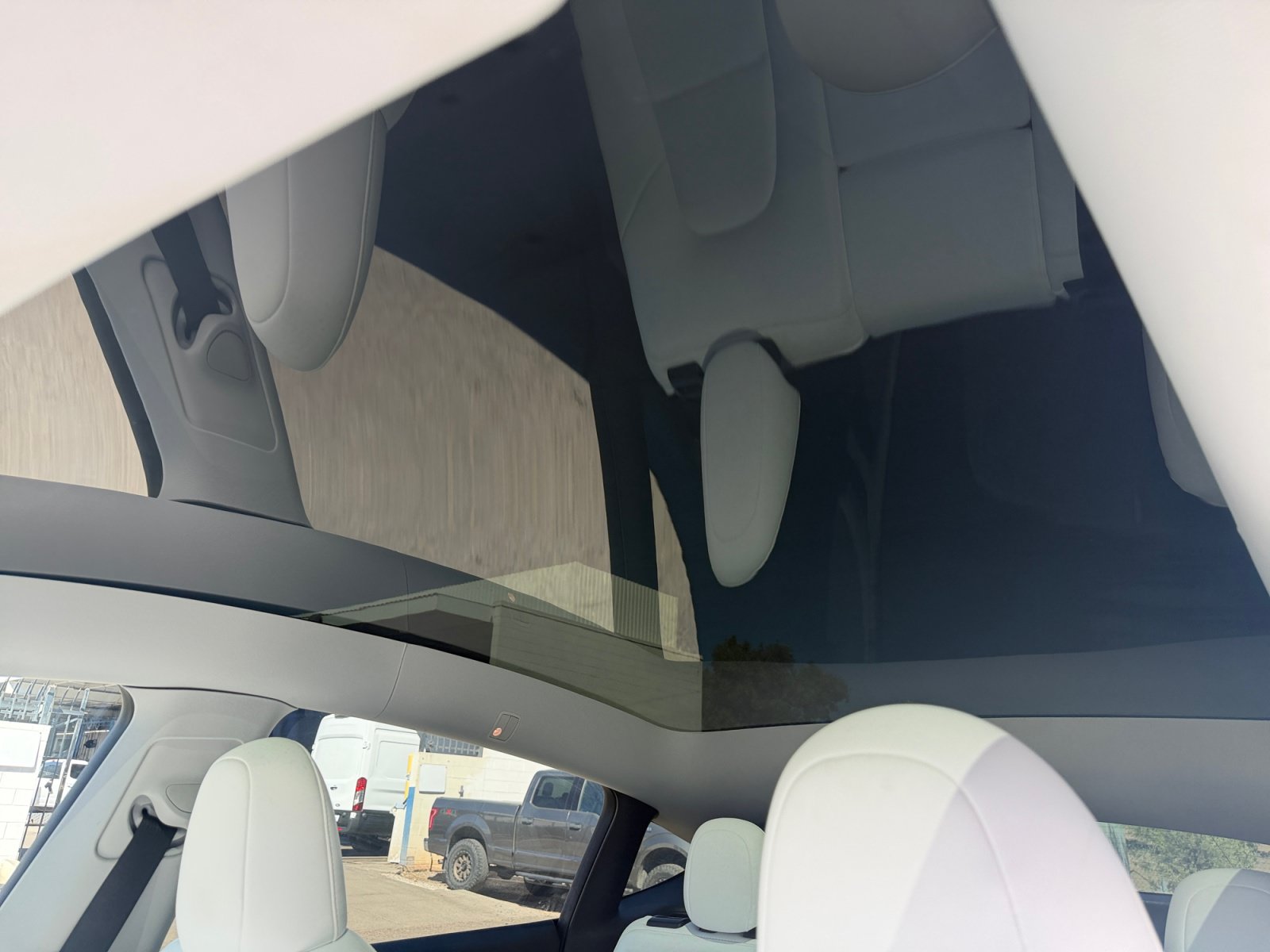 Used 2024 Tesla Model Y Long Range RWD image 16