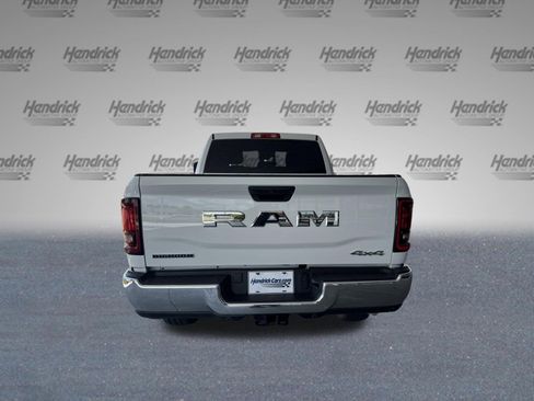 Used 2025 RAM 2500 Big Horn AWD/4WD image 8
