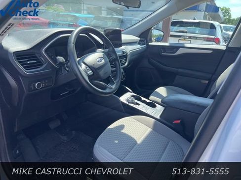 Used 2022 Ford Escape SE w/ SE Sport Appearance Package FWD image 6