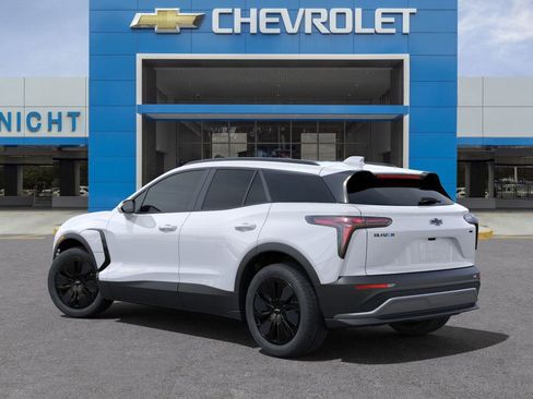 New 2025 Chevrolet Blazer EV LT image 3