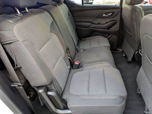 Used 2020 Chevrolet Traverse LS image 26