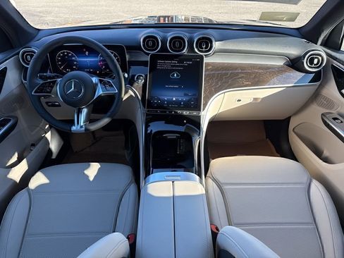 Certified 2026 Mercedes-Benz GLC 300 4MATIC image 19