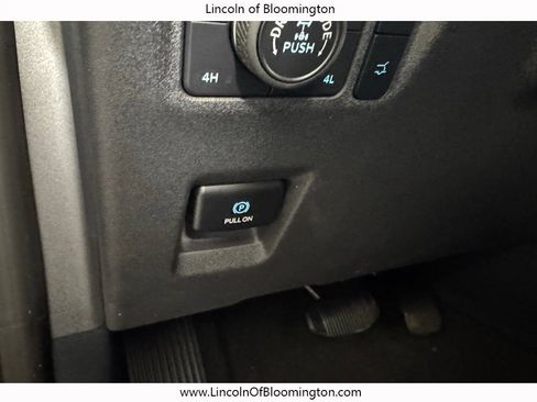 Used 2025 Ford Expedition Tremor AWD/4WD image 43