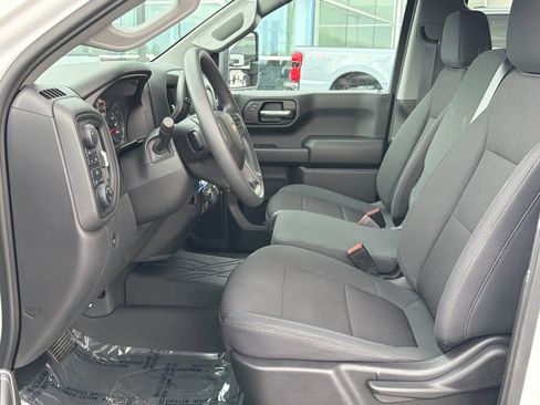Used 2021 Chevrolet Silverado 1500 Custom w/ Custom Max Trailering Package AWD/4WD image 37