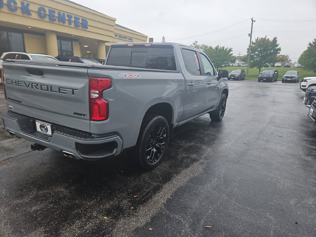Used 2024 Chevrolet Silverado 1500 RST w/ Convenience Package II AWD/4WD image 5