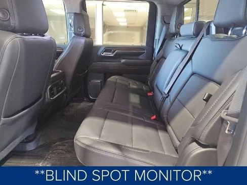 Used 2024 GMC Sierra 3500 Denali w/ Denali Reserve Package image 11