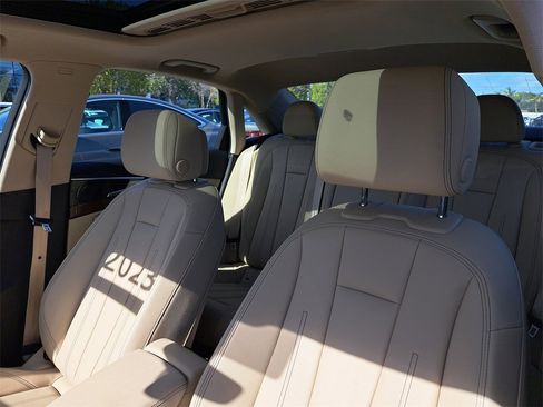 Certified 2023 Audi A4 2.0T Premium w/ Convenience Package image 17