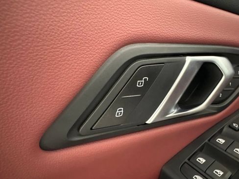 Certified 2025 BMW 330i Sedan w/ Convenience Package RWD image 22