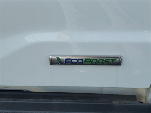 Certified 2022 Ford F150 Lariat w/ Bed Utility Package image 8