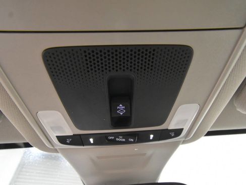 Used 2024 Honda CR-V EX image 33