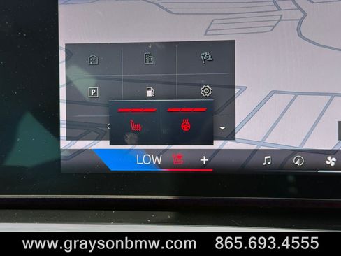 Used 2025 BMW 540i xDrive AWD/4WD image 29