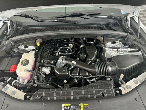 Used 2023 Jeep Grand Cherokee L Limited w/ Trailer Tow Group (B) image 34