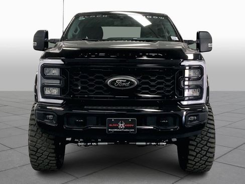 New 2026 Ford F250 XLT w/ XLT Premium Package image 3