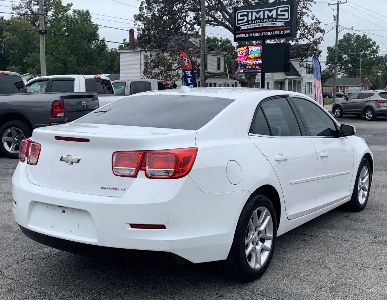 Used 2013 Chevrolet Malibu LT w/ Power Convenience Package FWD image 5