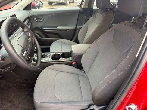 Certified 2025 Kia K4 LXS image 12