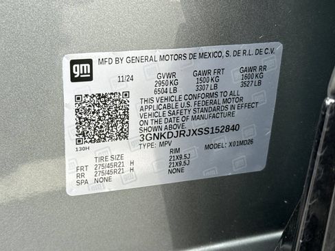 Used 2025 Chevrolet Blazer EV RS AWD/4WD image 40