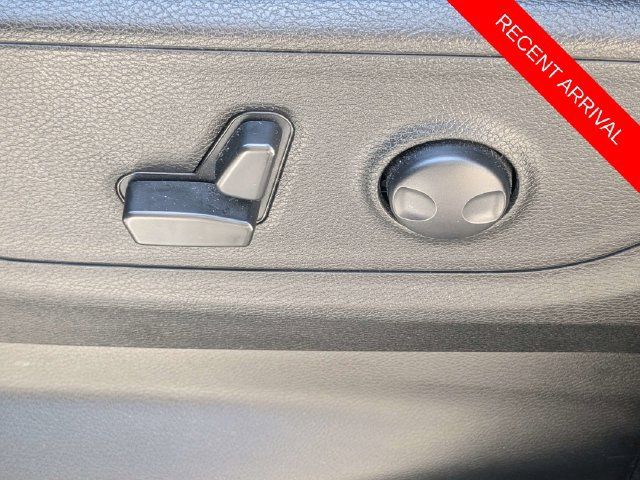 Used 2022 RAM 1500 Big Horn RWD image 21