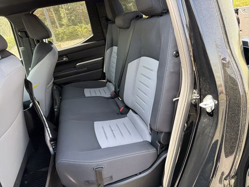 Used 2024 Toyota Tacoma TRD Sport image 20