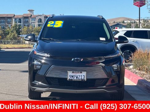 Used 2023 Chevrolet Bolt EUV LT FWD image 9