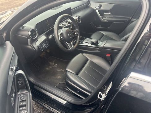 Used 2020 Mercedes-Benz A 220 image 7