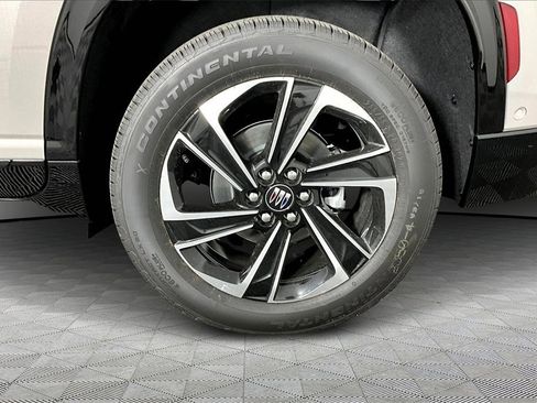 New 2026 Buick Enclave Sport Touring w/ Super Cruise Package image 13