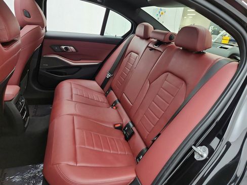 Used 2023 BMW 330i xDrive Sedan w/ M Sport Package image 15